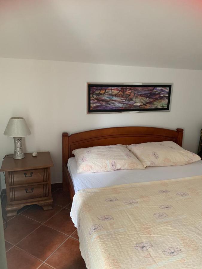 Apartments Vuk Luštica Luaran gambar