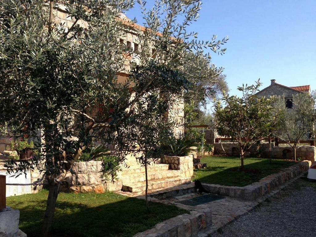 Apartments Vuk Luštica Bilik gambar