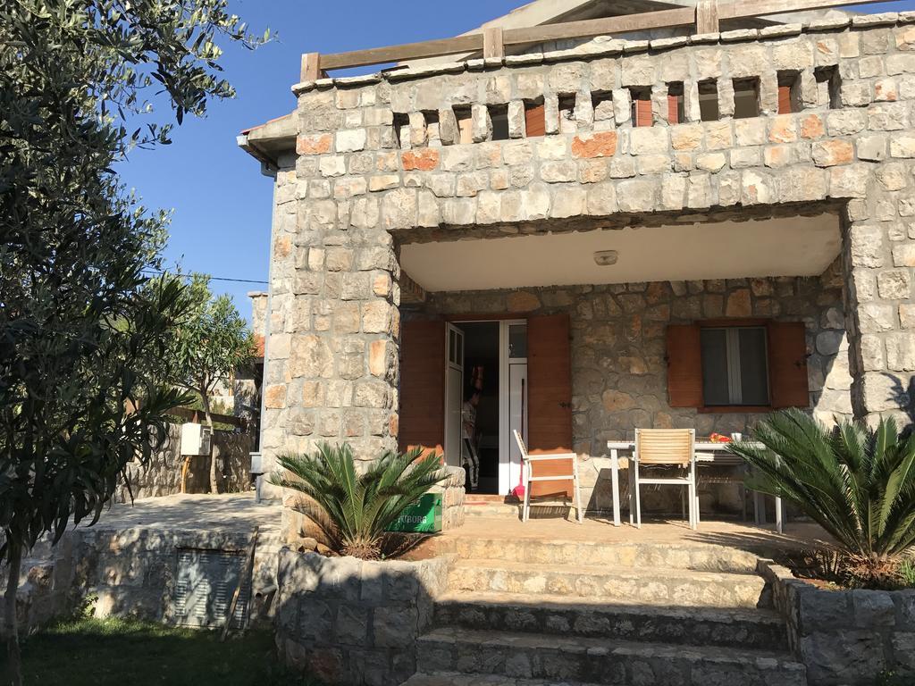 Apartments Vuk Luštica Luaran gambar